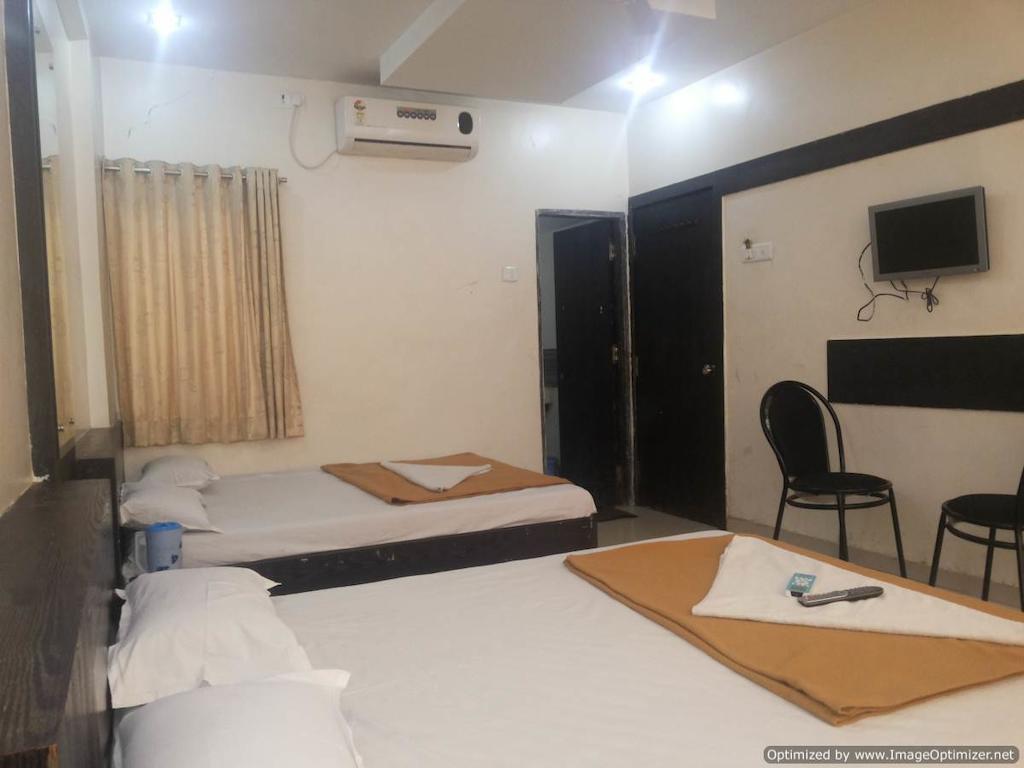Hotel Sai Galaxy Inn シルディ 部屋 写真